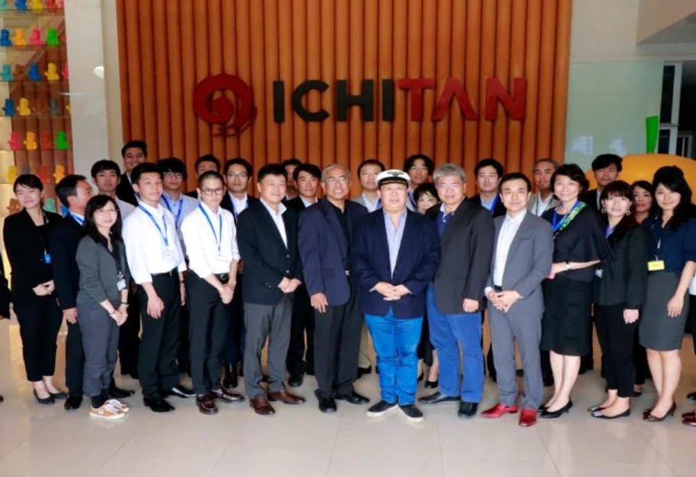 NIKKEI BUSINESS SCHOOL, an exclusive group of Japanese businessmen and investors at ICHITAN Green Factory