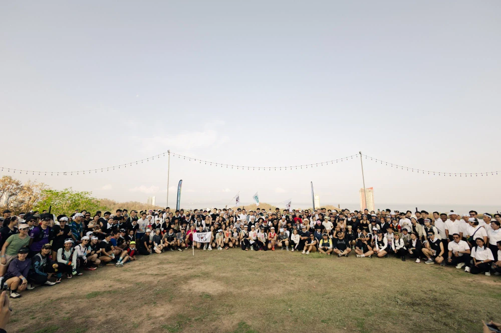 Beyond the City Run: Ichitan Alkaline Water Redefines the "Bang Phra" Escape with a "Glam-Trail" Experience