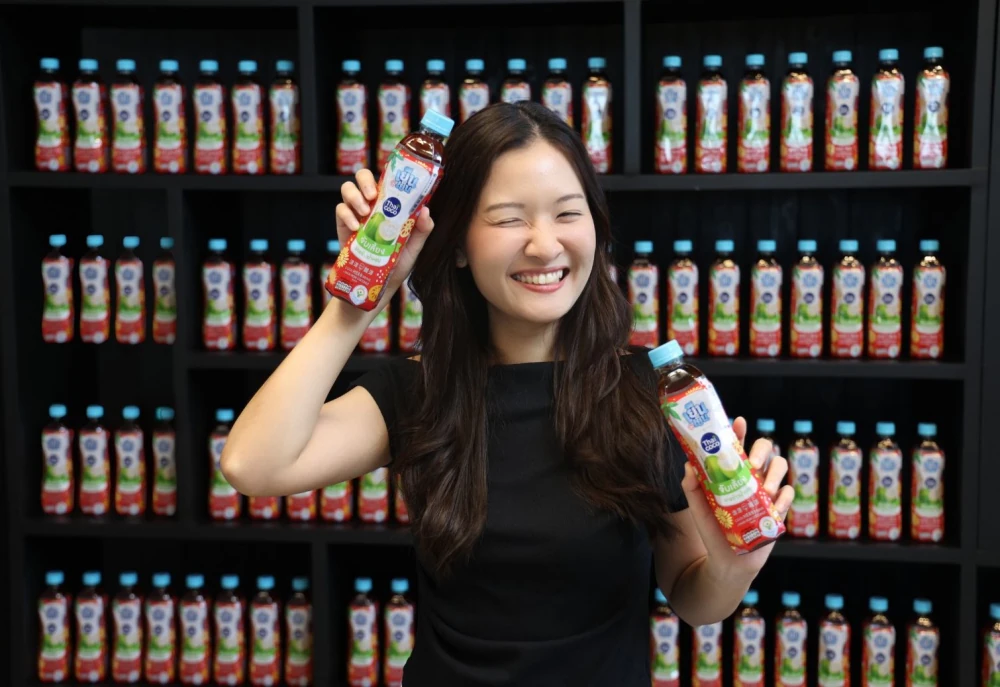 From Orchards to the Next Daily Craze: Yen Yen x Thai COCO Team Up with 100 Tons of Aromatic Coconut to Empower Farmers